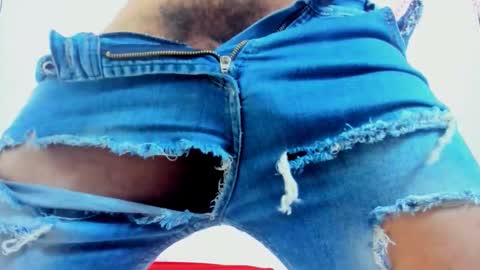 Snapshot of magic_mike_26 chatting on 10.22.25 Magic Mike online show from 10.22.25