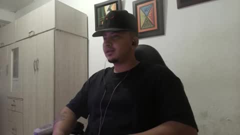 magic_milk23 online show from 09.21.25