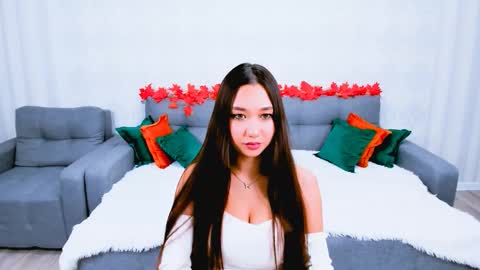 Snapshot of magic_phoenix chatting on 11.17.25 magic_phoenix online show from 11.17.25