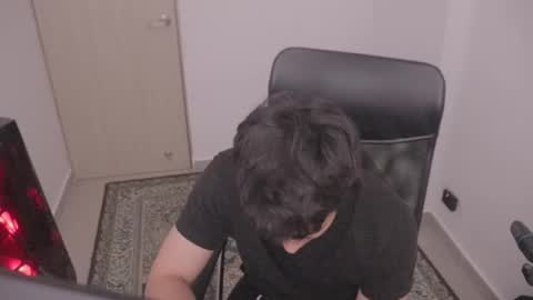 Snapshot of magic_tony chatting on 10.24.25 Tony Hoffa online show from 10.24.25