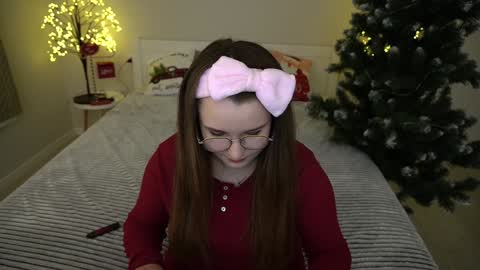 Emily online show from 12.09.24