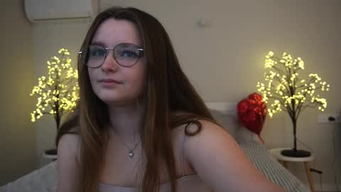 Emily online show from 03.05.25