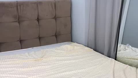 Snapshot of magnificent_angel chatting on 03.03.25 Sasha online show from 03.03.25