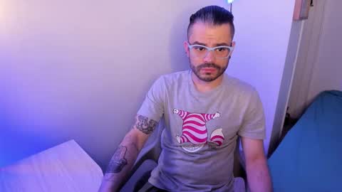 Snapshot of magnus_king chatting on 03.17.26 online show from 03.17.26