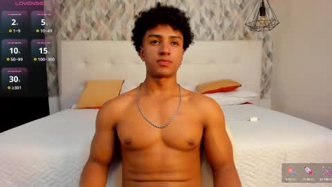 Magnus King online show from 02.07.25