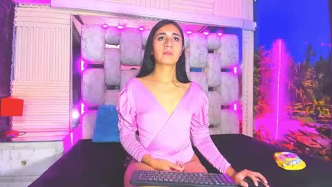 mahiara hot online show from 05.13.26