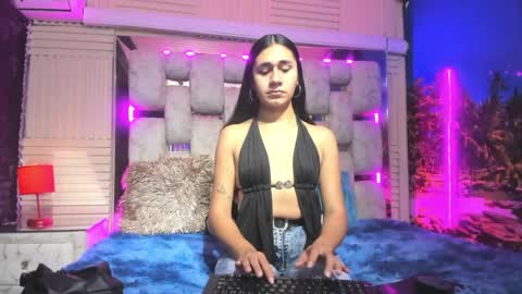 Snapshot of mahiara_hot chatting on 06.16.26 mahiara hot online show from 06.16.26