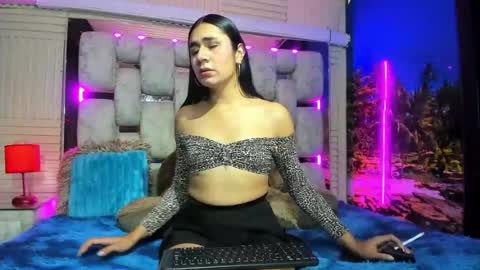 Snapshot of mahiara_hot chatting on 06.21.26 mahiara hot online show from 06.21.26