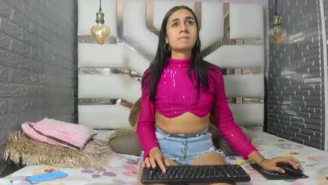 Snapshot of mahiara_hot chatting on 07.13.26 mahiara hot online show from 07.13.26