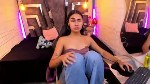 Snapshot of mahiara_hot chatting on 07.28.26 mahiara hot online show from 07.28.26