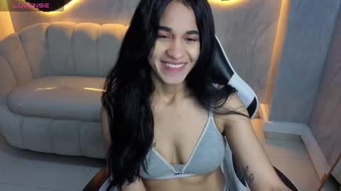 Online 800 to 1400 online show from 10.26.25