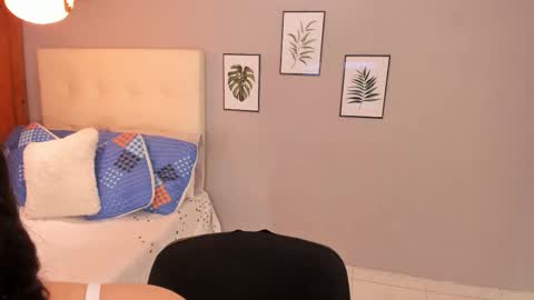 Maia online show from 11.10.25