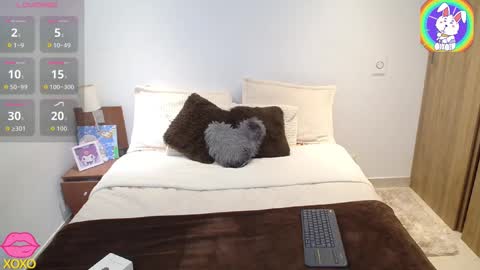    t  online show from 09.15.25