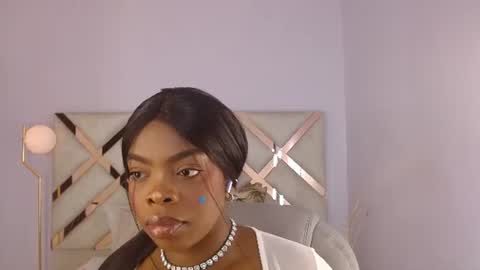 Snapshot of maiacharris_ chatting on 06.25.26 Maia Charris online show from 06.25.26