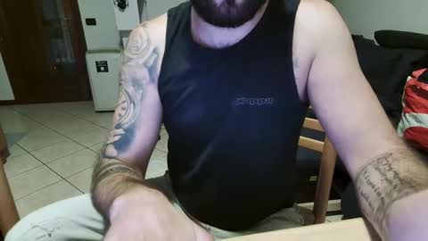 Snapshot of maialinofriuli chatting on 09.29.25 maialinofriuli online show from 09.29.25