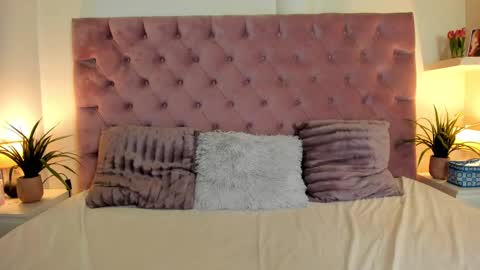  Maia  online show from 02.25.25