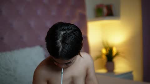  Maia  online show from 09.15.25