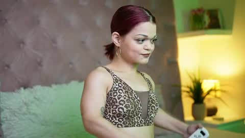  Maia  online show from 04.05.26