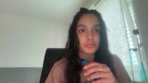 Maia  online show from 04.28.26