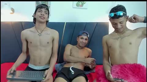 Snapshot of maicol_cum23 chatting on 09.20.25 maicol_cum23 online show from 09.20.25