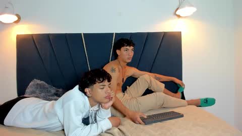 Snapshot of maicol_cum23 chatting on 10.31.25 maicol_cum23 online show from 10.31.25