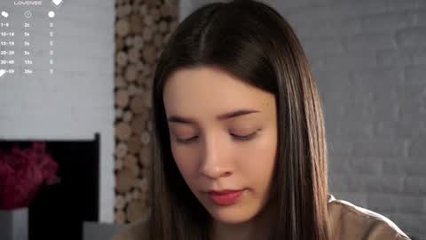 Lucy online show from 02.04.25