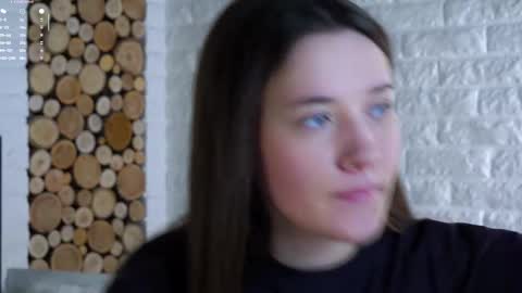 Lucy online show from 11.04.25