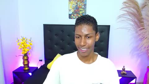 I am Maik online show from 10.25.25