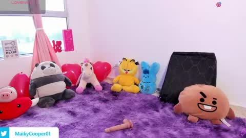 maiky_cooper01 online show from 04.16.26