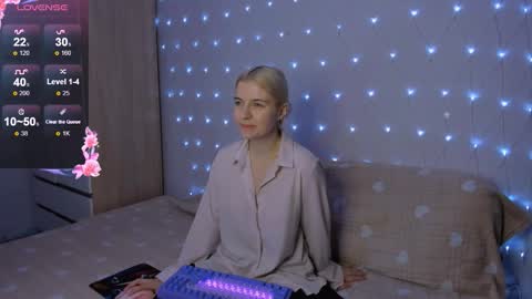 Snapshot of mailin_harrington chatting on 10.02.25 Your kitty online show from 10.02.25