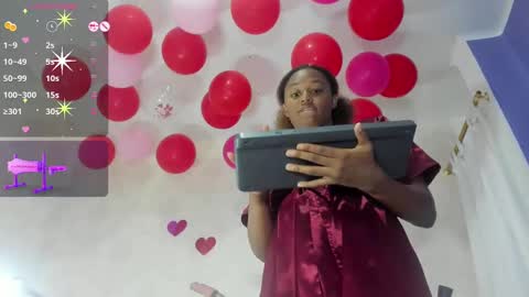 Mailyn online show from 02.12.25