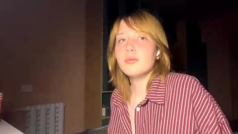 Snapshot of maisawin chatting on 06.09.26 Evie online show from 06.09.26