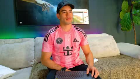 Bastian Arslan online show from 06.06.26