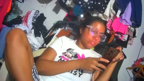 maite2020 online show from 12.22.24