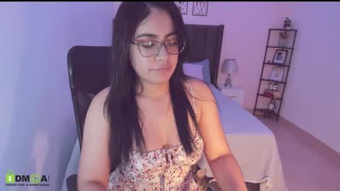 Maite online show from 10.07.25