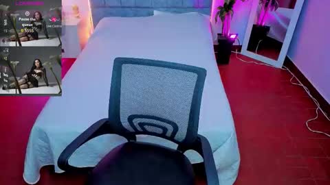 MAITE STONE1 online show from 03.10.26