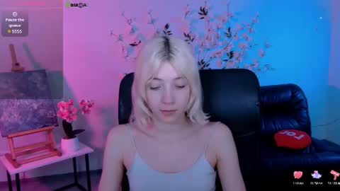 Snapshot of maja_beautiful chatting on 06.26.26 your dream online show from 06.26.26