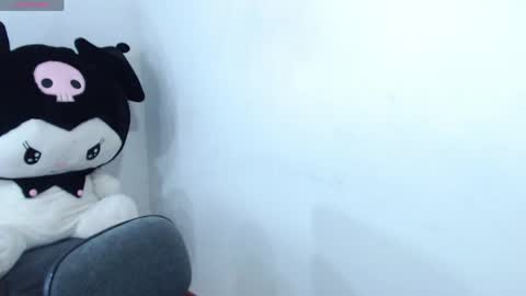 Maja online show from 04.14.26