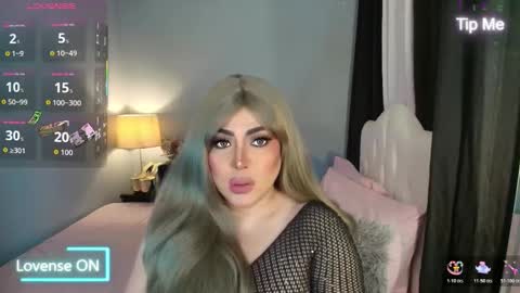 majestydannaxx online show from 12.17.25