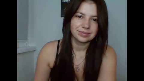 make_mesmile online show from 12.04.25