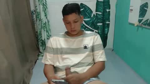 makehugecock online show from 11.03.25