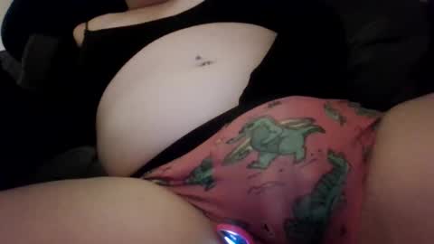 Snapshot of makemewatch chatting on 02.27.26 makemewatch online show from 02.27.26