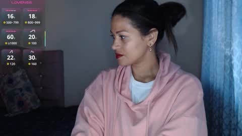 Snapshot of makennaa_1 chatting on 11.04.25 MAKENNAA online show from 11.04.25