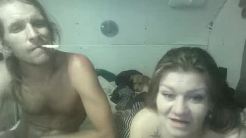 Snapshot of makethat chatting on 10.27.25 Makethatgypsy online show from 10.27.25