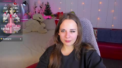 Snapshot of makima_lee chatting on 01.16.25 Makima online show from 01.16.25