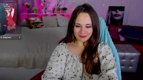 Snapshot of makima_lee chatting on 02.22.25 Makima online show from 02.22.25