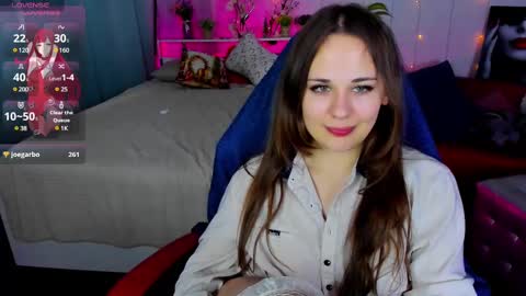 Snapshot of makima_lee chatting on 02.26.25 Makima online show from 02.26.25