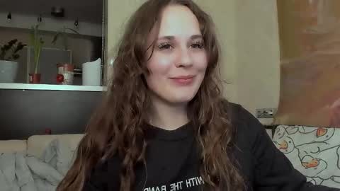 Snapshot of makima_sin chatting on 02.04.26 Kate online show from 02.04.26