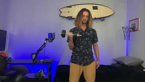 Mack  Makingmoans Twitter online show from 01.08.26