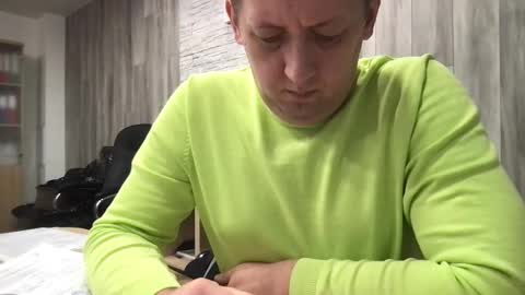 maksoffice online show from 12.22.25